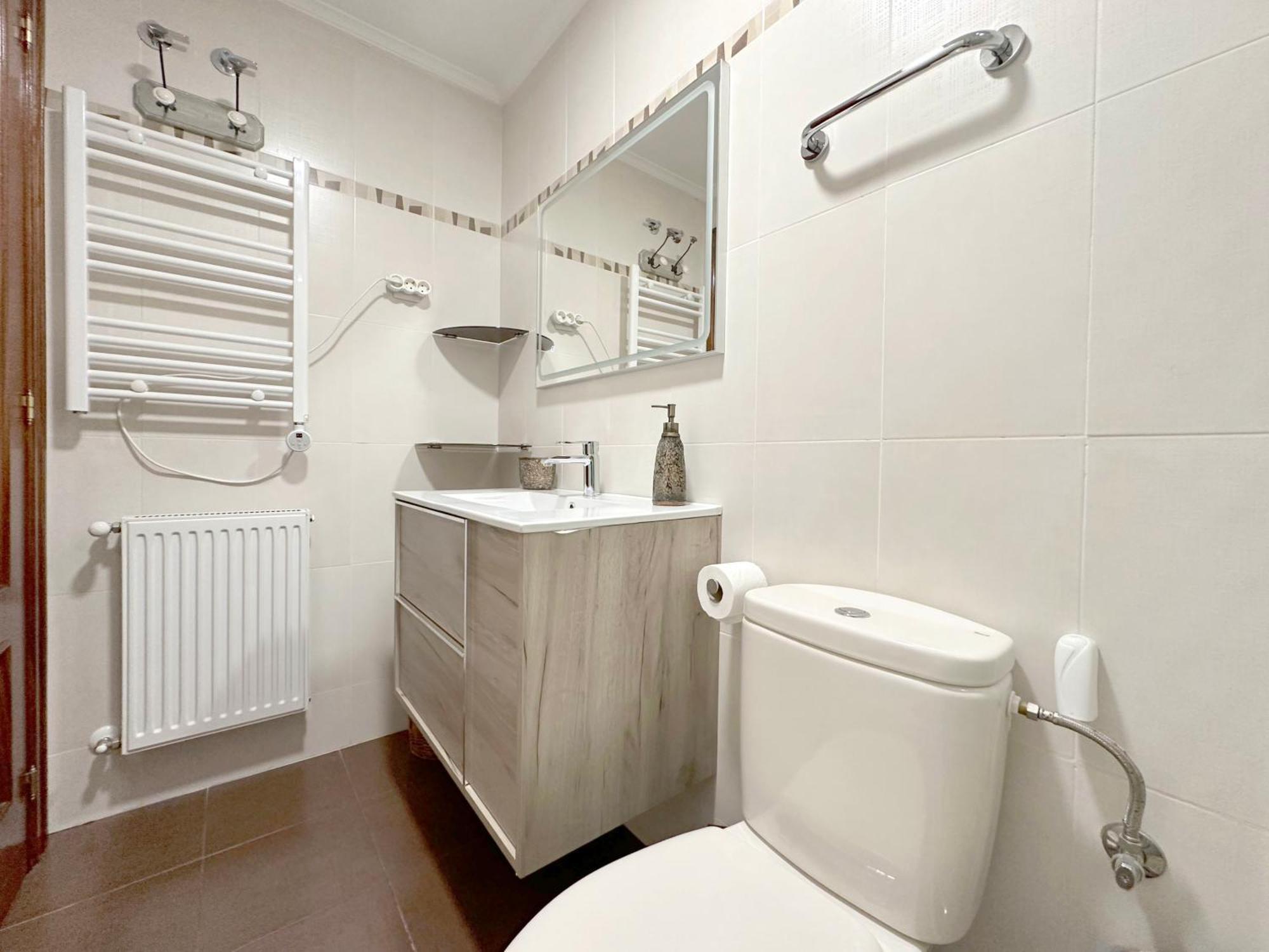 Apartamento Con Gran Terraza En El Centro Appartement Castro Urdiales Buitenkant foto